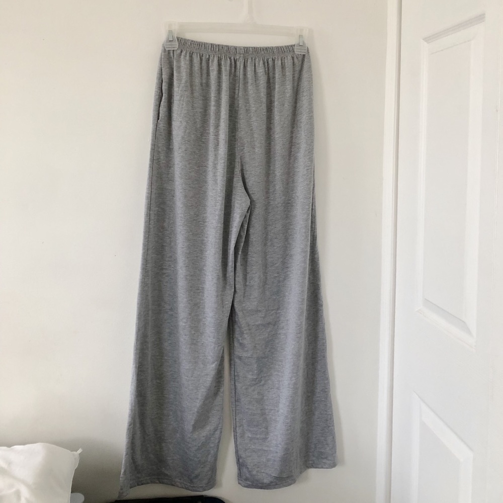 Grey highwaisted sweatpants